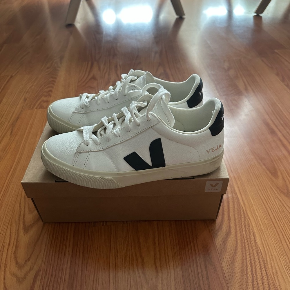 Veja Cream and White Sneakers